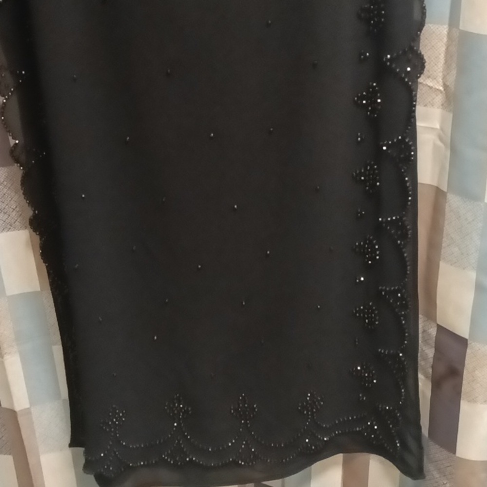 FINAL PRICE J. R. NITES BY CALIENDO 2-pc  beaded scalloped blouse/maxi skirt 6 - Picture 7 of 16
